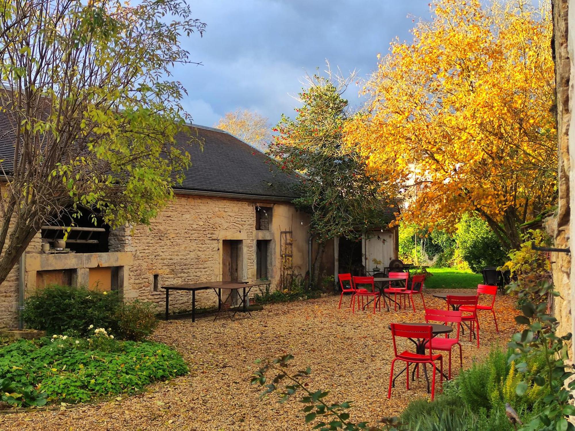 Le 14 Faubourg Acomodação com café da manhã Beaune  Exterior foto